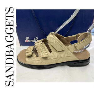 Sandbaggers Lucy Women’s Golf Sandal Color Champagne Velcro  Closure Size 8